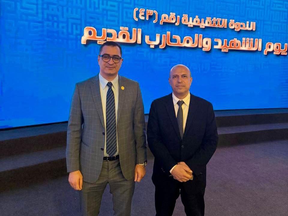 النائب محمود طاهر