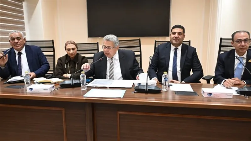 لجنة التعليم