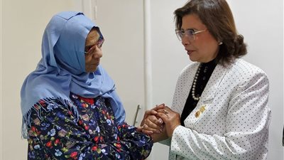 راندا مصطفى رئيسة تضامن النواب وأمينة المرأة بحماة وطن تزور مهندسة الطاقة 