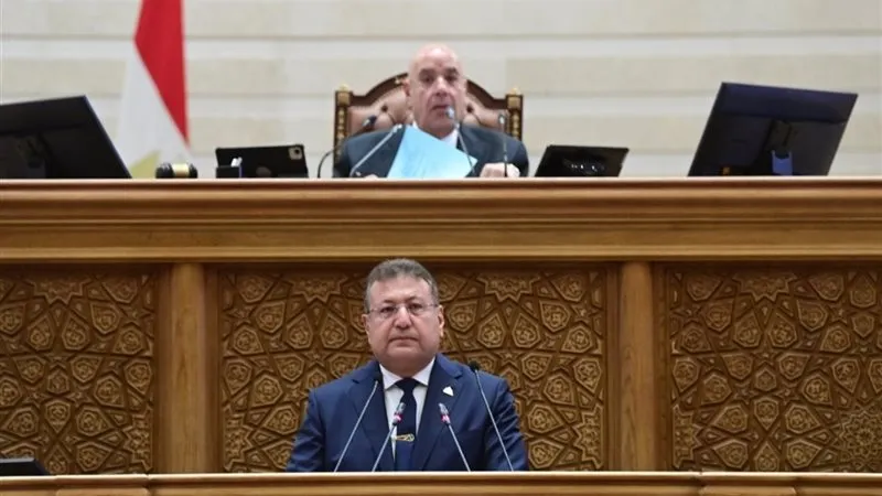 النائب طارق شكري