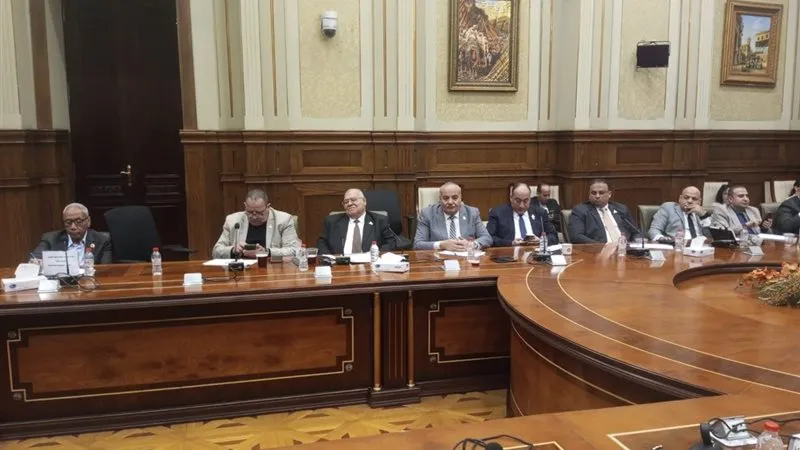  اجتماع اللجنة البرلمانية