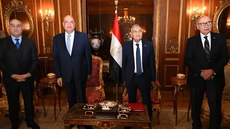 إفطار مجلس الشيوخ